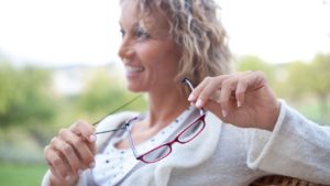 woman has glasses